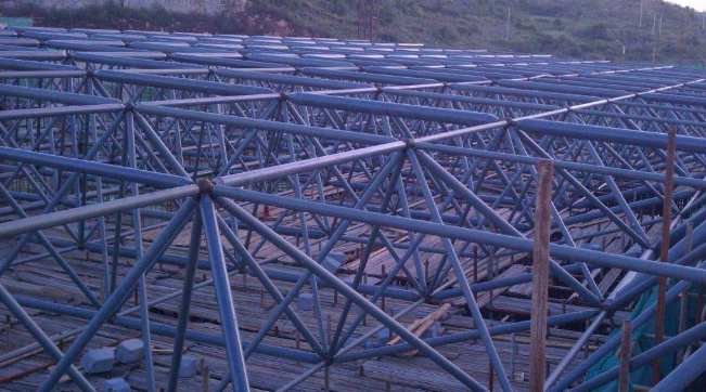 滕州概述网架加工中对钢材的质量的过细恳求